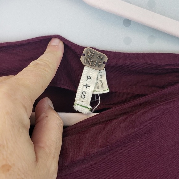 Free People | Boat neck Tee in Wine Color SZ S - Picture 6 of 6